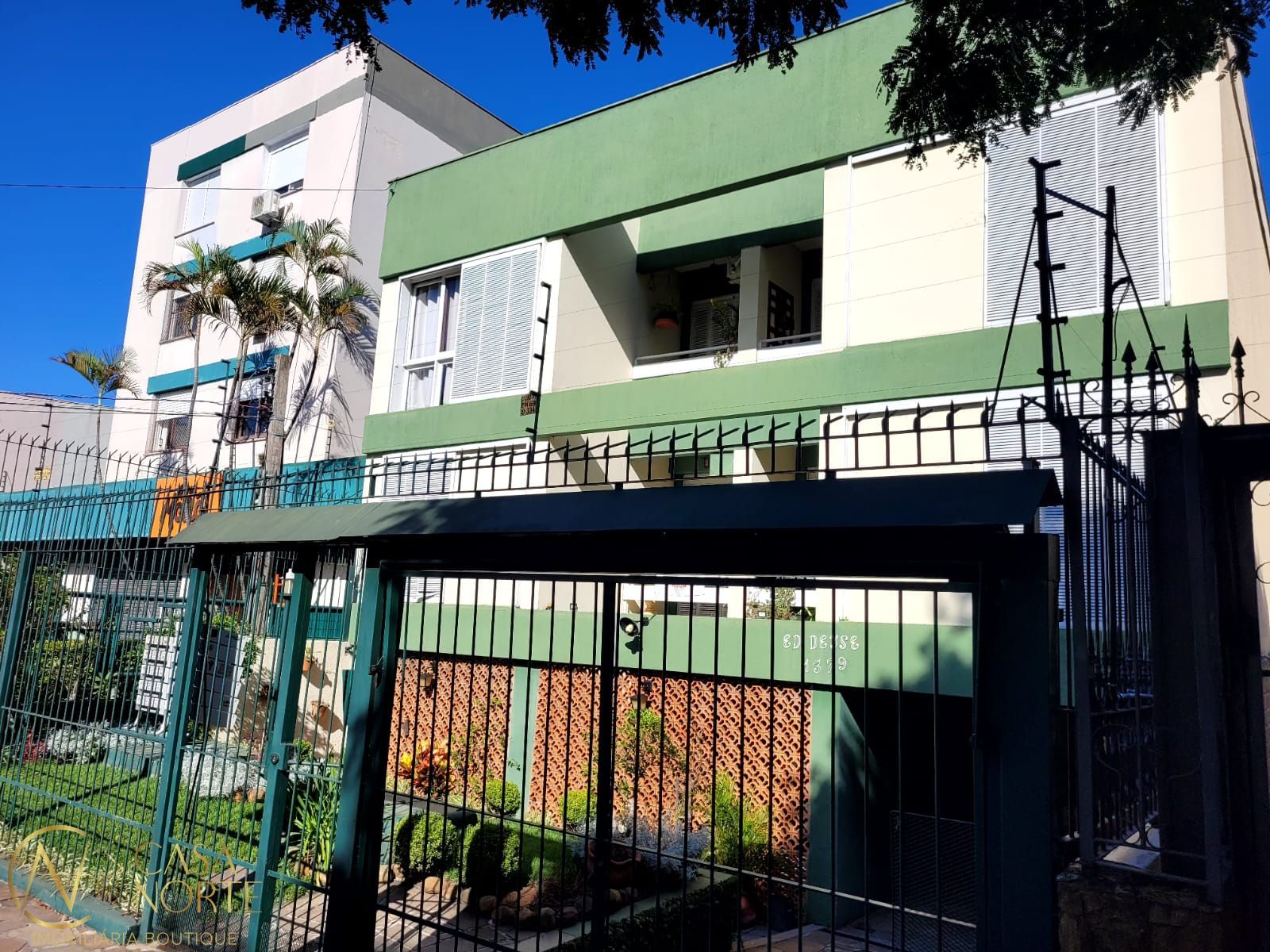 Apartamento à venda com 2 quartos, 74m², Rua Vicente da Fontoura no bairro Rio Branco em Porto Alegre