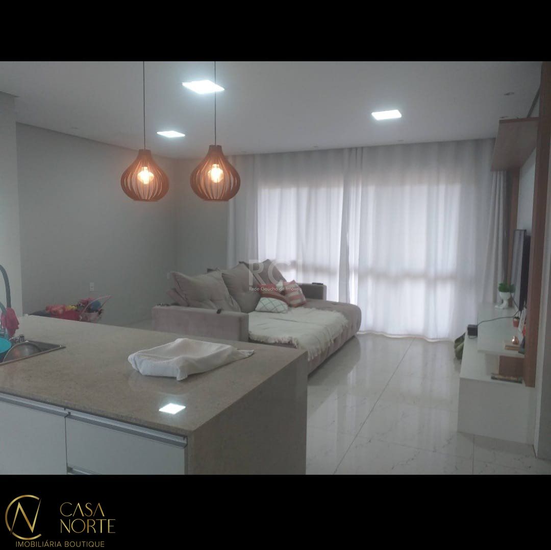 Casa à venda com 3 quartos, 750m², 2 vagas, Estrada Octavio Frasca no bairro Belém Velho em Porto Alegre