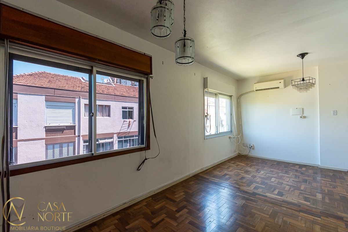 Apartamento à venda com 2 quartos, 44m², Rua Gomes de Freitas no bairro Jardim Itu em Porto Alegre