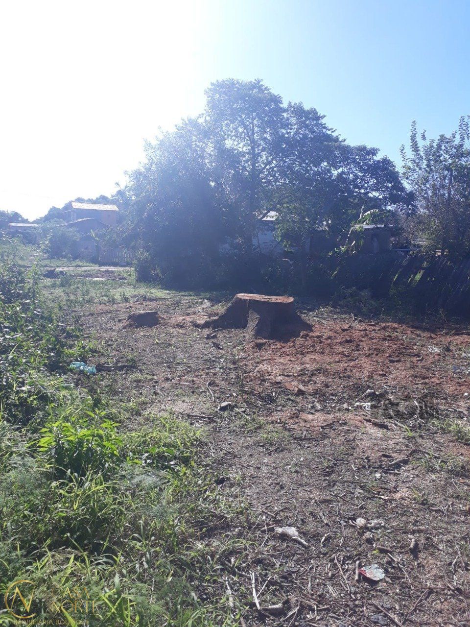 Terreno à venda , 300m², Rua Johnson Flaudiney Pereira da Silva no bairro Lageado em Porto Alegre