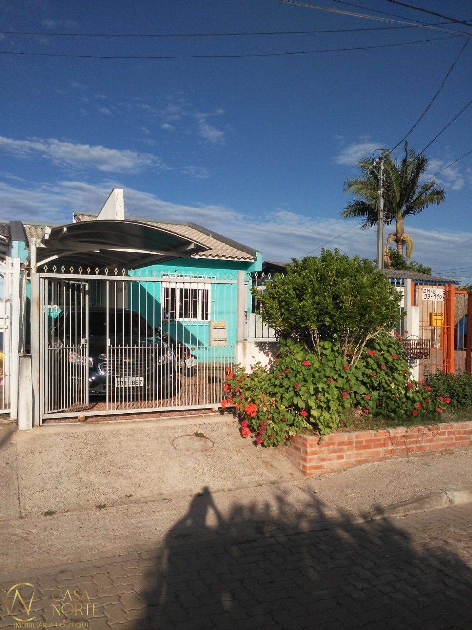 Casa à venda com 3 quartos, 74m², 1 suíte, Rua Irineu Francisco da Silva no bairro Belém Novo em Porto Alegre