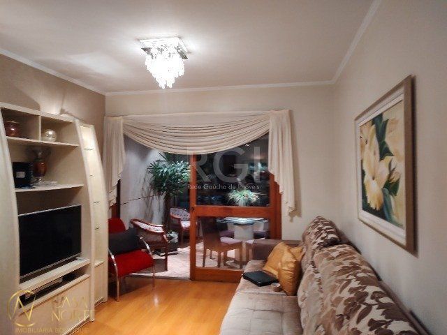 Apartamento à venda com 3 quartos, 105m², 1 suíte, 1 vaga, Rua Joaquim G. de Campos Netto no bairro Jardim Itu em Porto Alegre