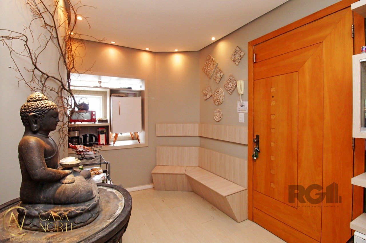 Sala Comercial à venda , 48m², 1 vaga, Avenida Carlos Gomes no bairro Auxiliadora em Porto Alegre