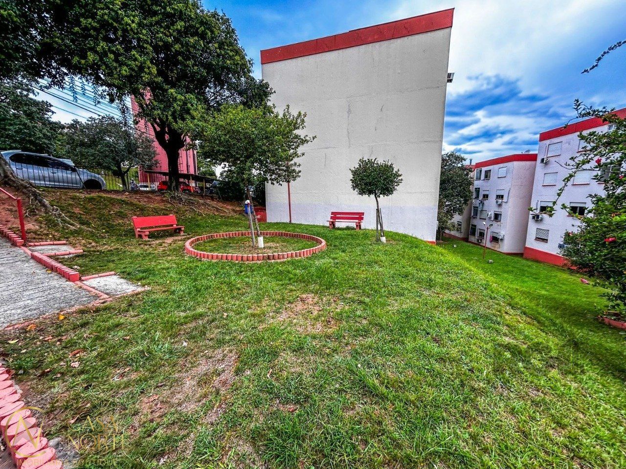 Apartamento à venda com 2 quartos, 48m², 1 vaga, Rua Orfanotrófio no bairro Santa Tereza em Porto Alegre