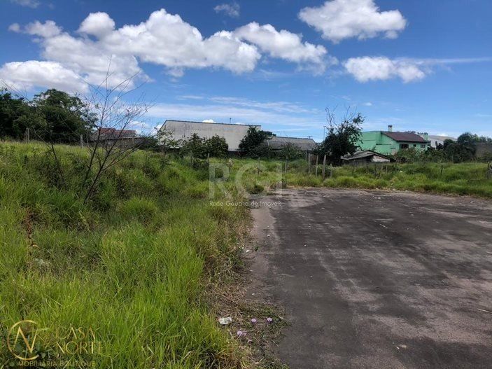 Terreno à venda  com 204m², Rua Sezefredo Nunes no bairro Restinga em Porto Alegre