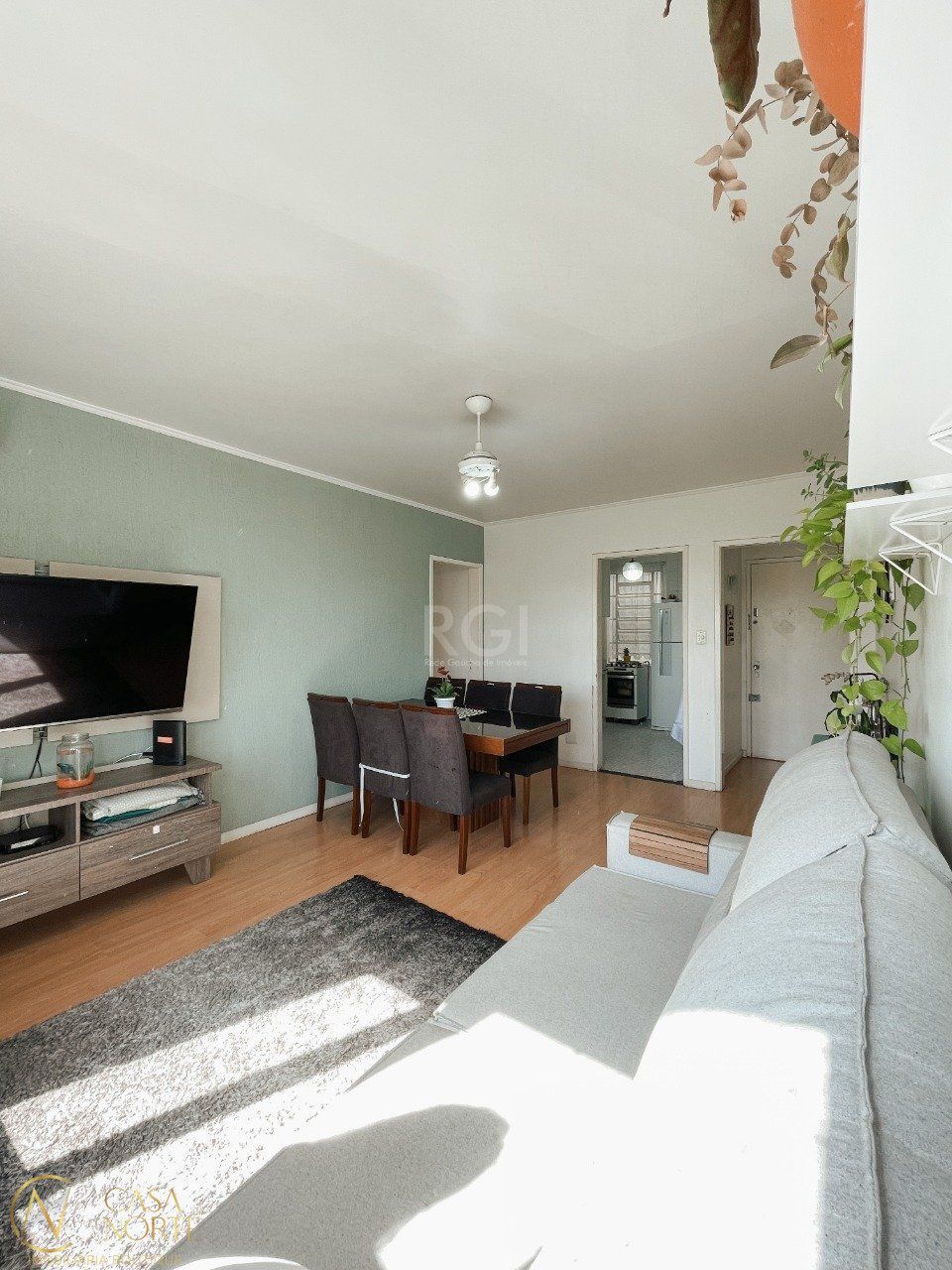 Apartamento à venda com 3 quartos, 96m², 1 vaga, Rua Antenor Lemos, no bairro Menino Deus em Porto Alegre