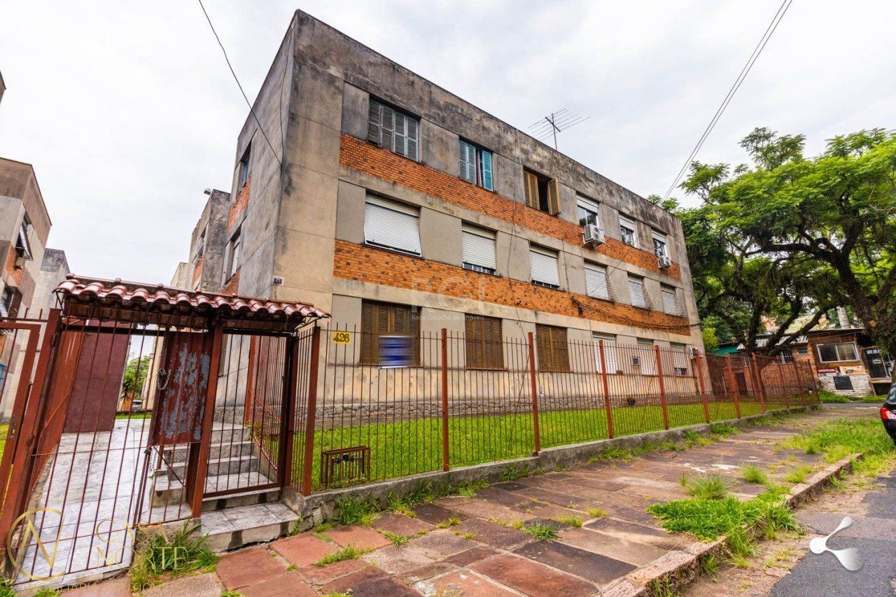 Apartamento à venda com 3 quartos, 65m², Estrada Vila Maria no bairro Cavalhada em Porto Alegre