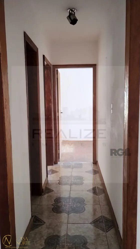 Apartamento à venda com 2 quartos, 58m², 1 vaga, Rua Bispo Laranjeira no bairro Santa Tereza em Porto Alegre
