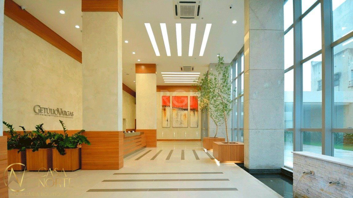Sala Comercial à venda , 54m², Avenida Getúlio Vargas no bairro Menino Deus em Porto Alegre