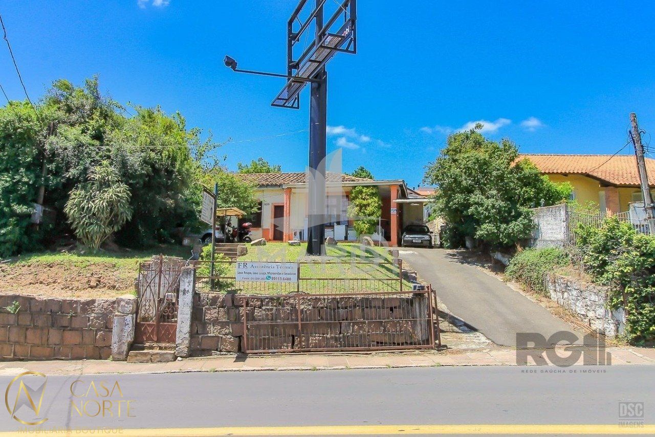 Terreno à venda  com 1045m², Avenida Wenceslau Escobar no bairro Tristeza em Porto Alegre