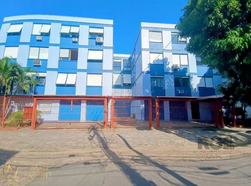 Apartamento à venda com 2 quartos, 74m², 1 vaga, Rua Barão de Tramandaí no bairro Passo da Areia em Porto Alegre