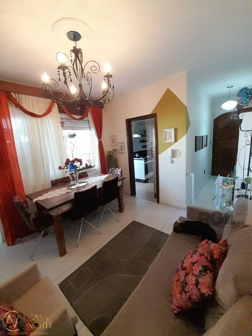 Apartamento à venda com 2 quartos, 59m², Avenida Assis Brasil no bairro Cristo Redentor em Porto Alegre