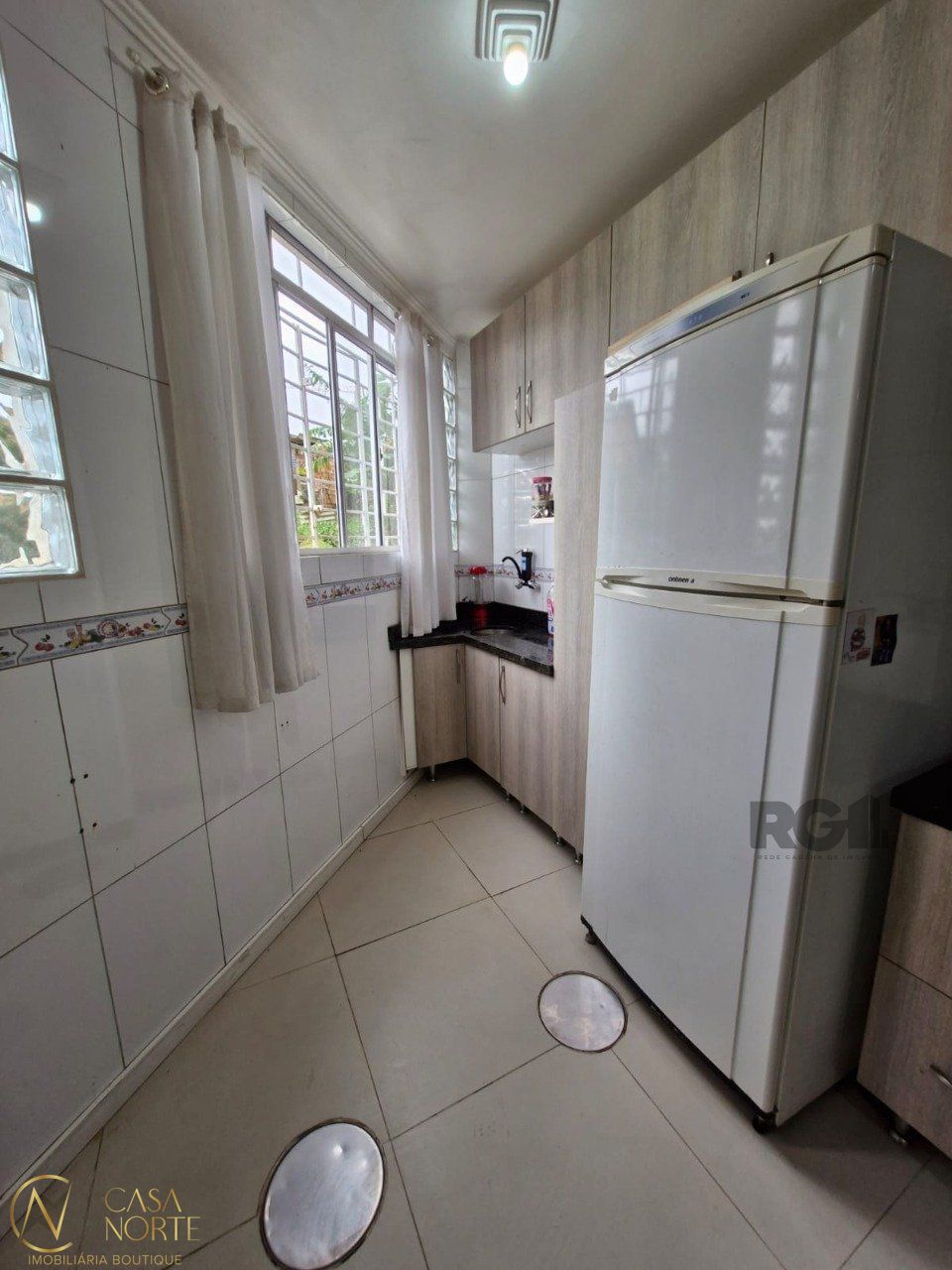 Casa de Condomínio à venda com 3 quartos, 58m², 1 suíte, 1 vaga, Rua Comandante Caleffi no bairro Passo das Pedras em Porto Alegre