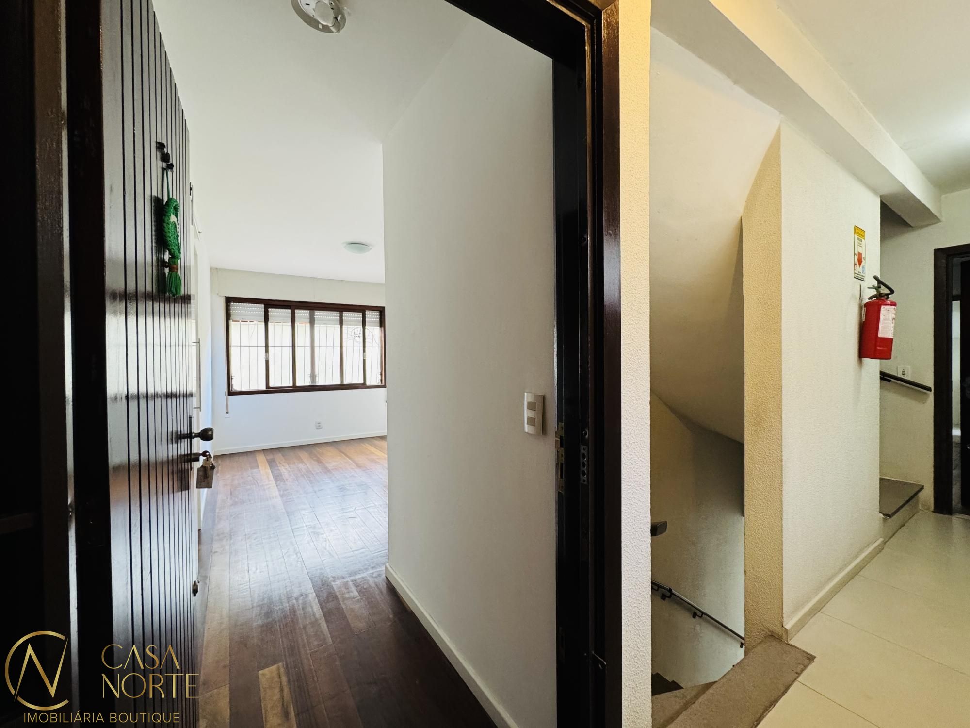 Apartamento à venda com 1 quarto, 41m², 1 suíte, Avenida Coronel Lucas de Oliveira no bairro Petrópolis em Porto Alegre