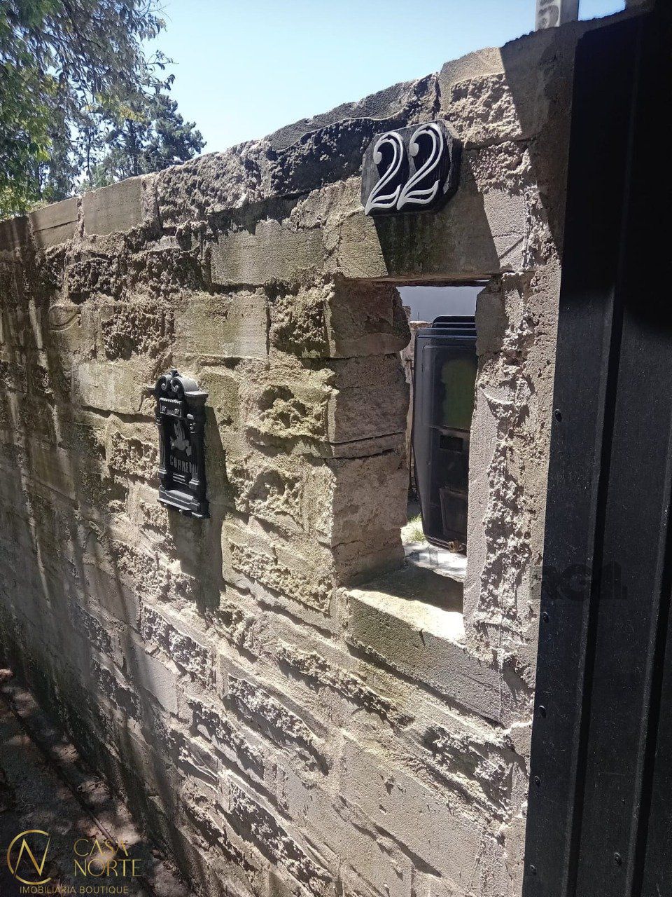 Casa à venda com 2 quartos, 100m², 1 vaga, Rua Ariosto Vieira Rodrigues no bairro Santa Rosa de Lima em Porto Alegre