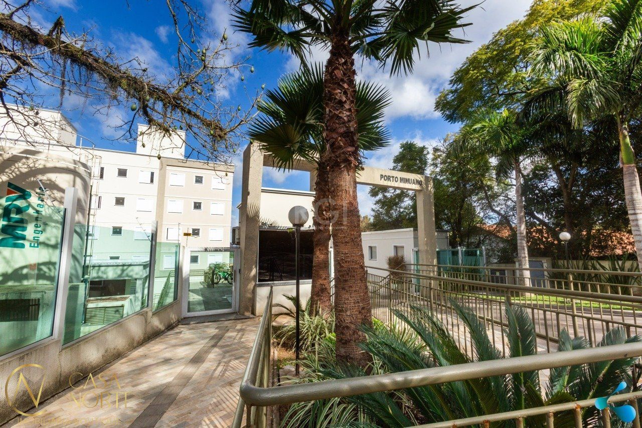 Apartamento à venda com 2 quartos, 40m², 1 vaga, Rua Atilio Supertti no bairro Vila Nova em Porto Alegre