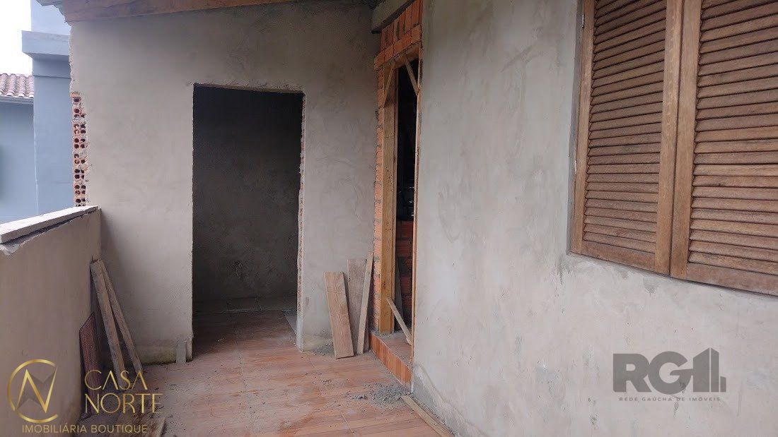 Casa à venda com 2 quartos, 60m², Rua Gregorio da Fonseca no bairro Nonoai em Porto Alegre