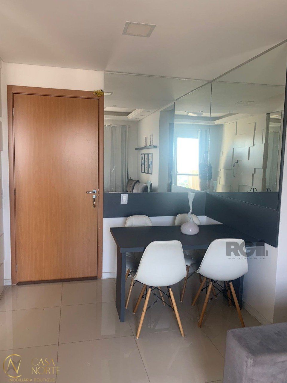 Apartamento à venda com 2 quartos, 50m², 1 vaga, Avenida Protásio Alves no bairro Petrópolis em Porto Alegre