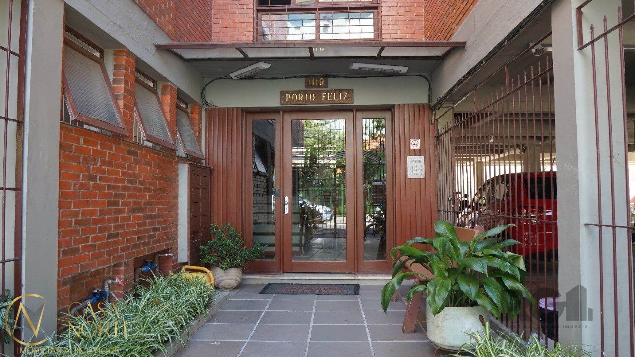 Apartamento à venda com 3 quartos, 115m², 1 suíte, 1 vaga, Rua São Mateus no bairro Bom Jesus em Porto Alegre