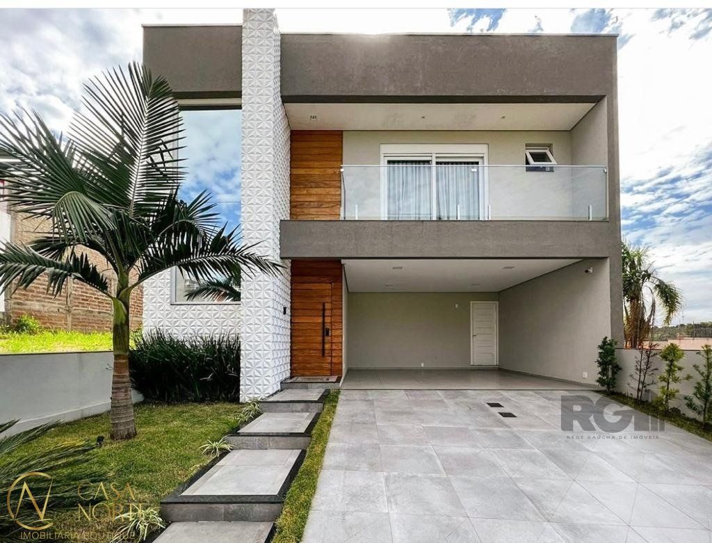 Casa de Condomínio à venda com 3 quartos, 238m², 3 suítes, 2 vagas, Avenida Protásio Alves no bairro Petrópolis em Porto Alegre