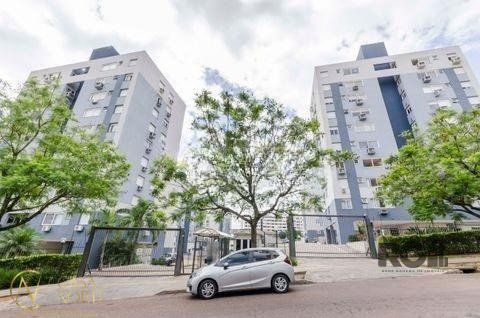 Apartamento à venda com 3 quartos, 74m², 1 suíte, 1 vaga, Avenida General Barreto Viana no bairro Chácara das Pedras em Porto Alegre