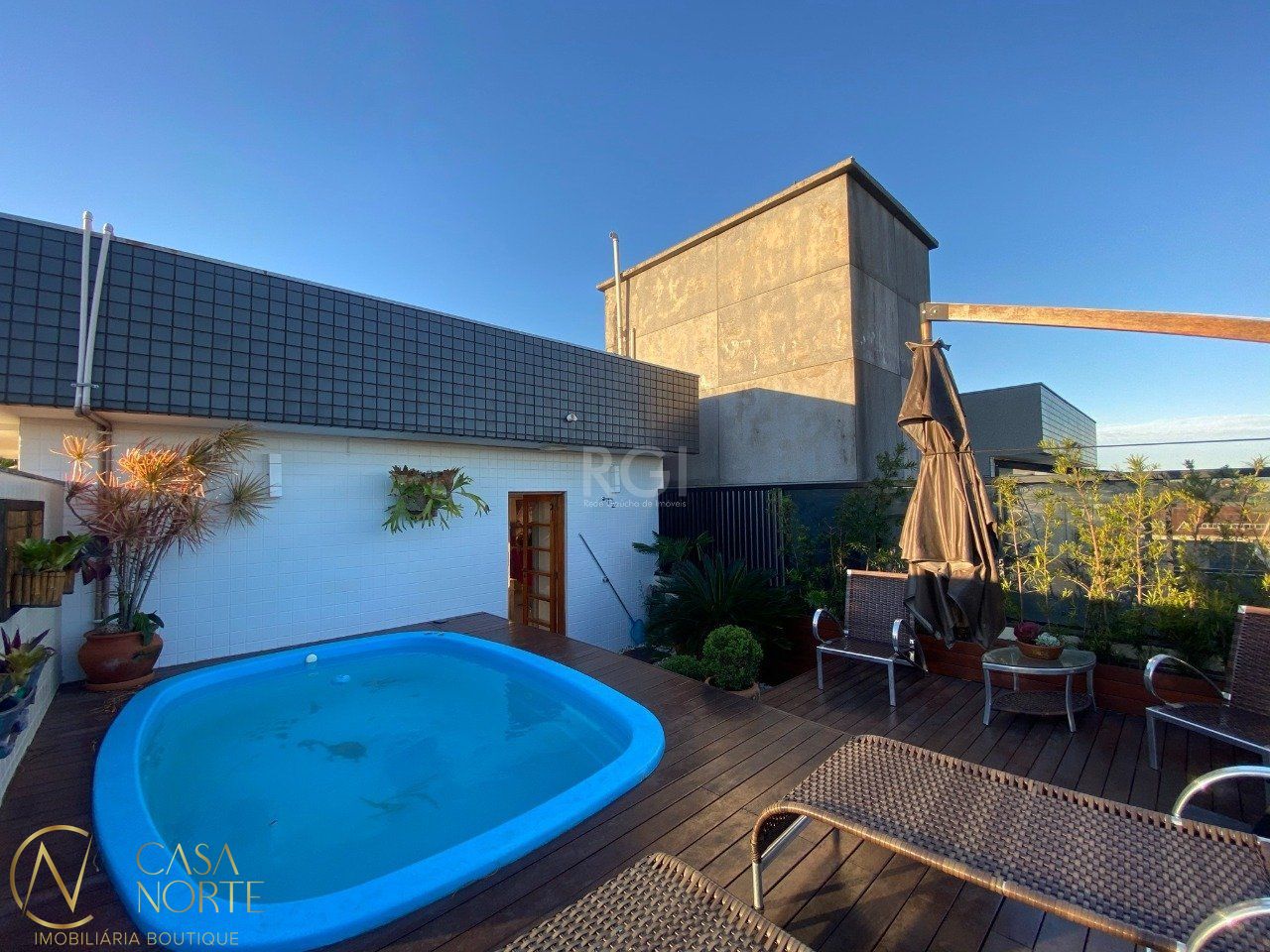 Cobertura à venda com 3 quartos, 278m², 1 suíte, 3 vagas, Rua Azul no bairro Jardim Itu em Porto Alegre