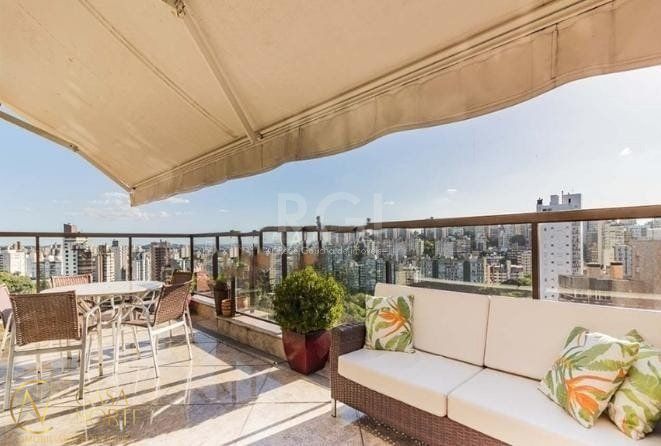 Cobertura à venda com 3 quartos, 293m², 3 suítes, 4 vagas, Avenida João Obino no bairro Petrópolis em Porto Alegre