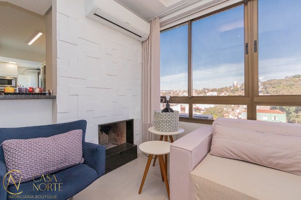 Apartamento à venda com 2 quartos, 70m², 1 suíte, 1 vaga, Rua Machado de Assis no bairro Jardim Botânico em Porto Alegre