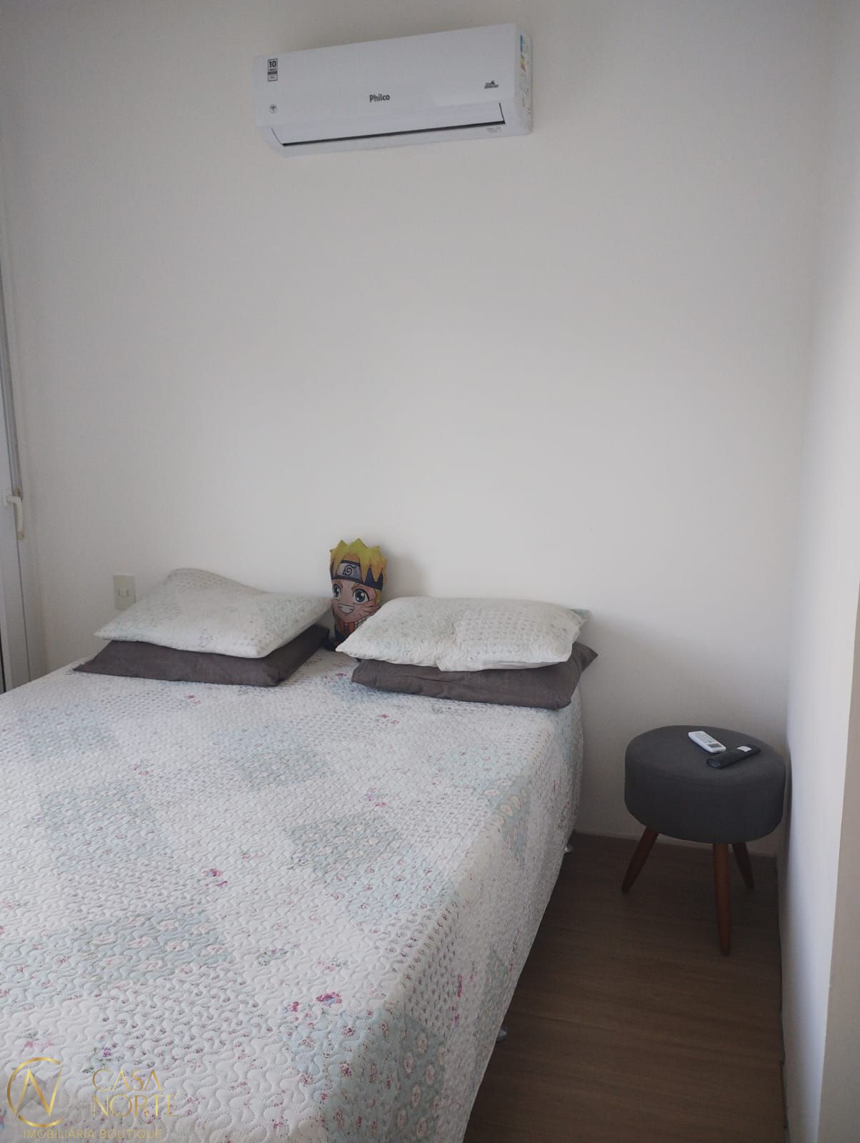 Casa de Condomínio à venda com 3 quartos, 138m², 1 suíte, 2 vagas, Rua Nunziato Bruno no bairro Lomba do Pinheiro em Porto Alegre