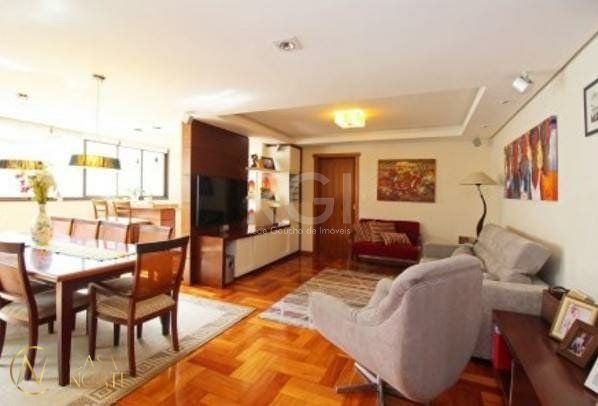 Apartamento à venda com 3 quartos, 126m², 1 suíte, 2 vagas, Rua Dona Augusta no bairro Menino Deus em Porto Alegre