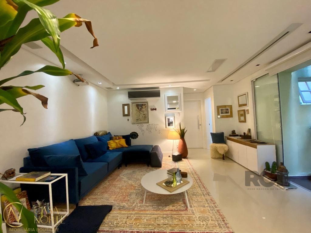 Apartamento à venda com 2 quartos, 76m², Avenida Taquara no bairro Petrópolis em Porto Alegre