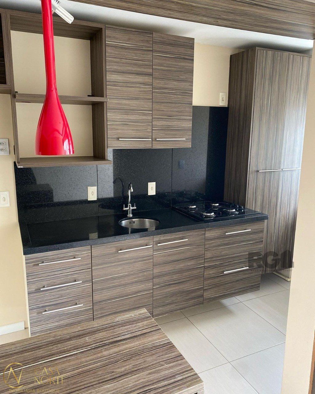 Apartamento à venda com 3 quartos, 64m², 1 suíte, 1 vaga, Rua Luiz Fontoura Junior no bairro Jardim Itu em Porto Alegre