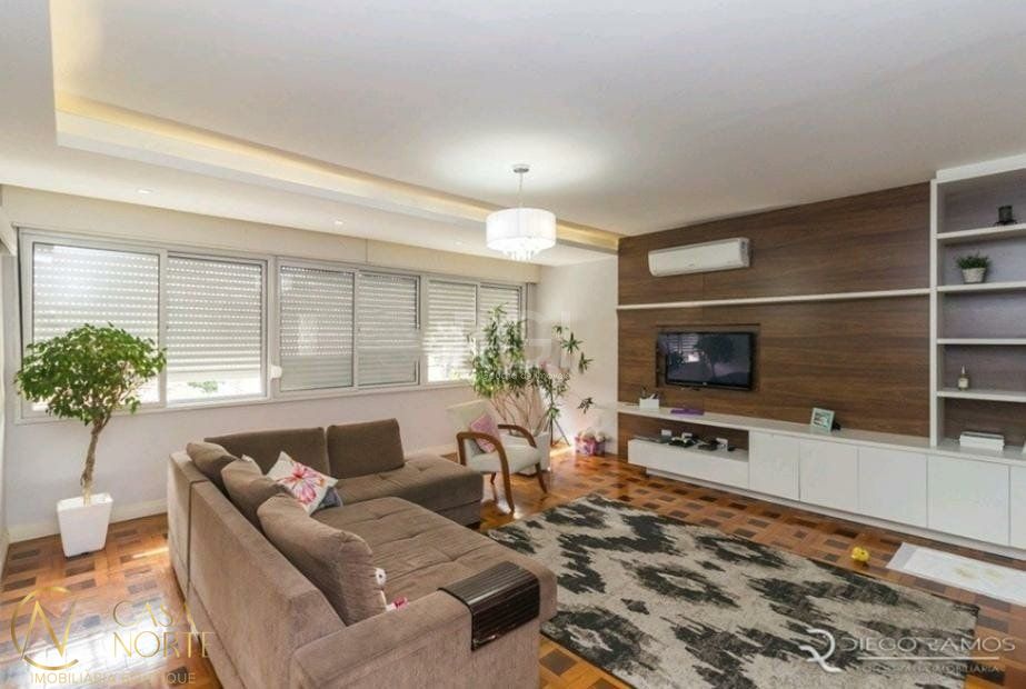 Apartamento à venda com 4 quartos, 176m², 1 vaga, Rua São Francisco da California no bairro Higienópolis em Porto Alegre