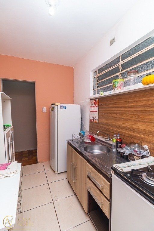 Apartamento à venda com 2 quartos, 60m², 1 vaga, Rua Olavo Bilac no bairro Azenha em Porto Alegre