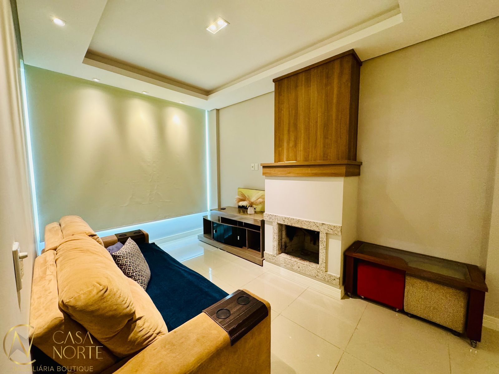 Apartamento à venda com 2 quartos, 73m², 1 suíte, 1 vaga, Rua Coronel Feijó no bairro Higienópolis em Porto Alegre