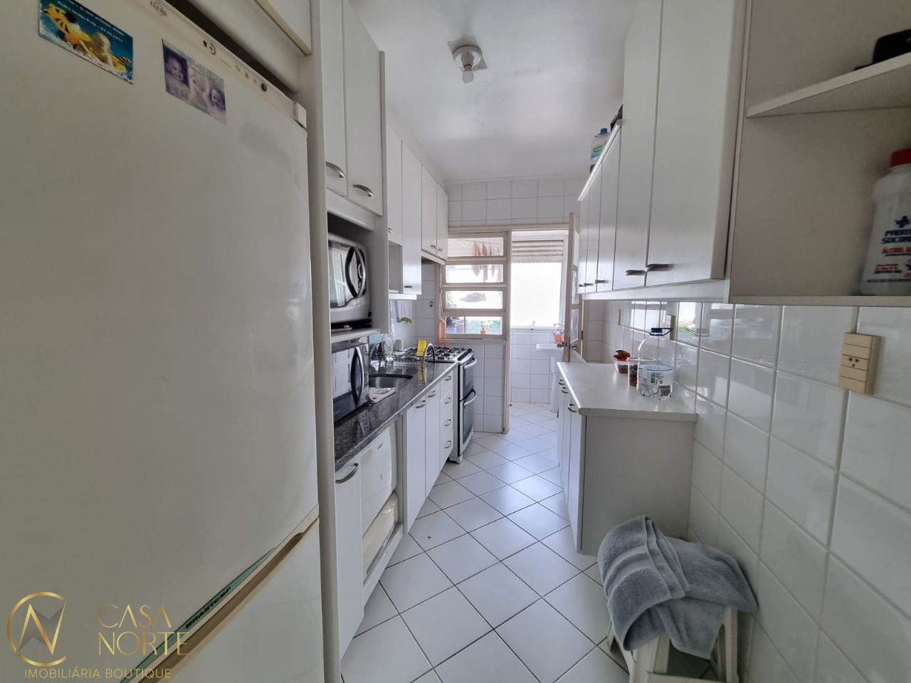 Apartamento à venda com 2 quartos, 80m², Avenida Padre Cacique no bairro Praia de Belas em Porto Alegre