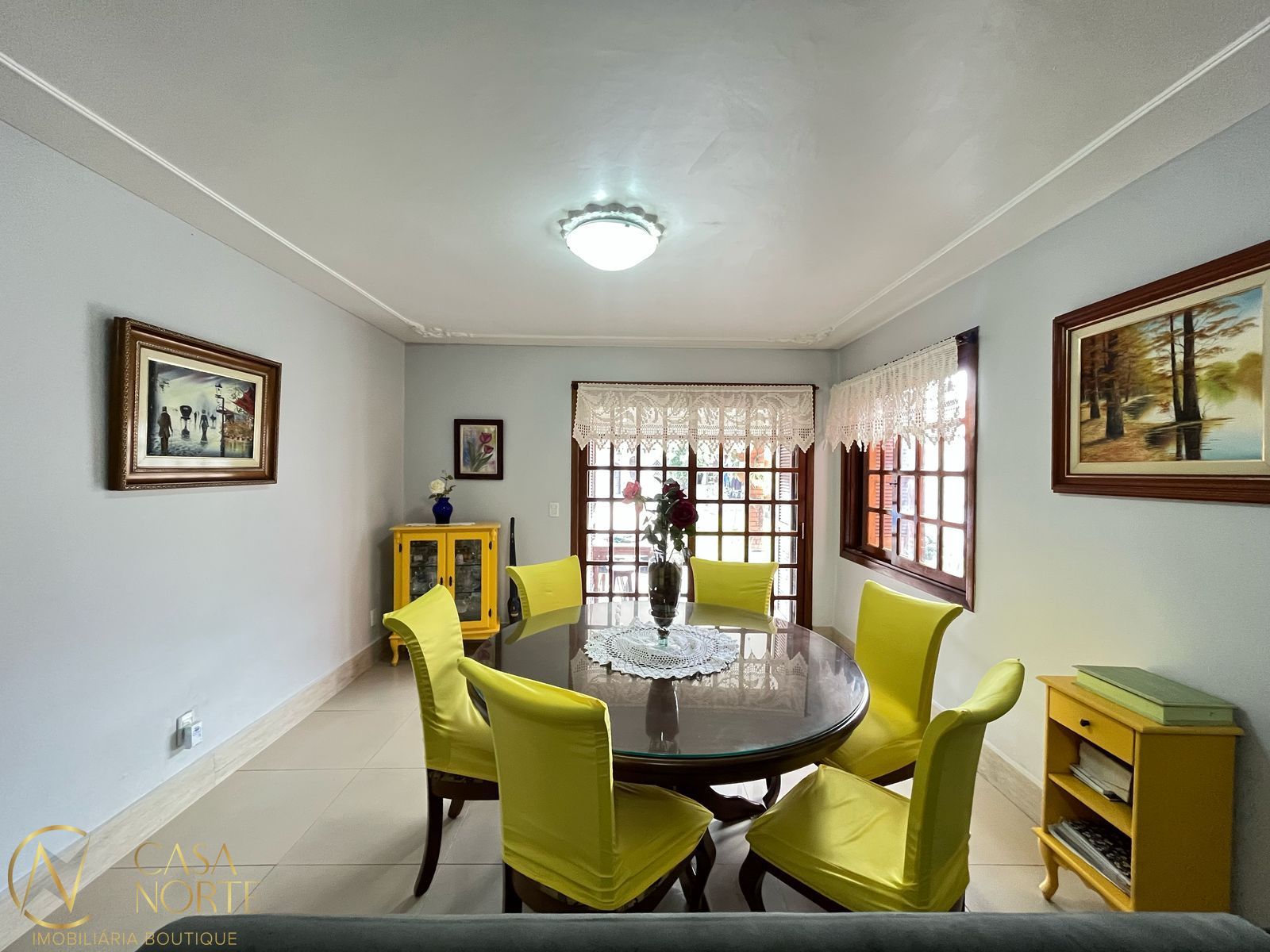 Casa à venda com 4 quartos, 227m², 1 suíte, 3 vagas, Rua Adão Pinheiro da Silva no bairro Ipanema em Porto Alegre