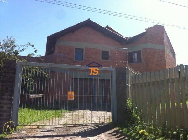 Casa à venda com 4 quartos, 544m², 4 suítes, 2 vagas, Rua Irma Jacomina Veronese no bairro Jardim Isabel em Porto Alegre