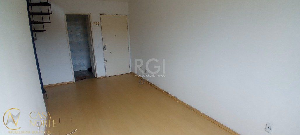 Cobertura à venda com 1 quarto, 91m², Avenida Teresópolis no bairro Teresópolis em Porto Alegre
