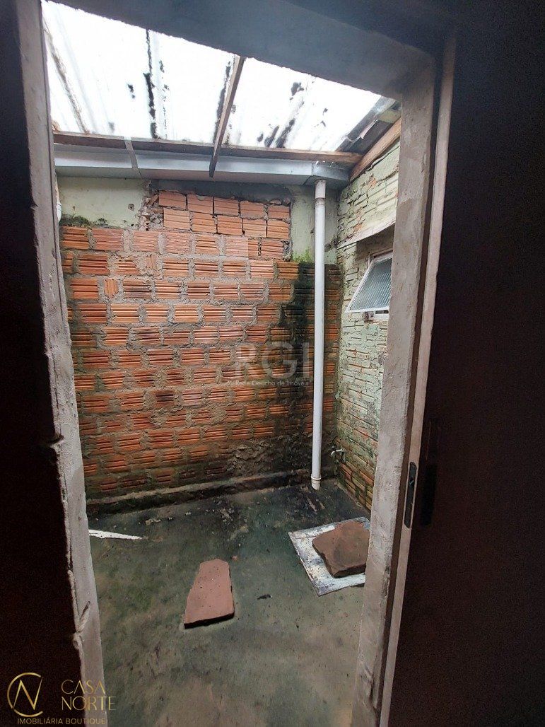Casa à venda com 2 quartos, 60m², 1 vaga, Rua C no bairro Aberta dos Morros em Porto Alegre