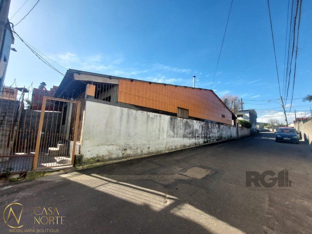 Casa Comercial à venda com 4 quartos, 280m², Estrada Cristiano Kraemer no bairro Vila Nova em Porto Alegre