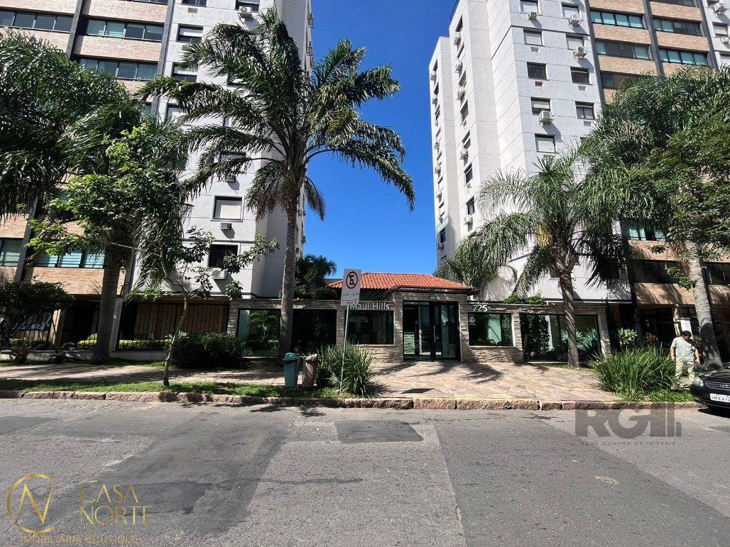 Apartamento à venda com 2 quartos, 64m², 1 suíte, 2 vagas, Rua Doutor Pereira Neto no bairro Tristeza em Porto Alegre