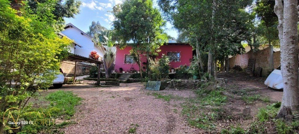 Casa à venda com 2 quartos, 845m², 1 suíte, 3 vagas, Acesso Doutor Marino dos Santos no bairro Ipanema em Porto Alegre