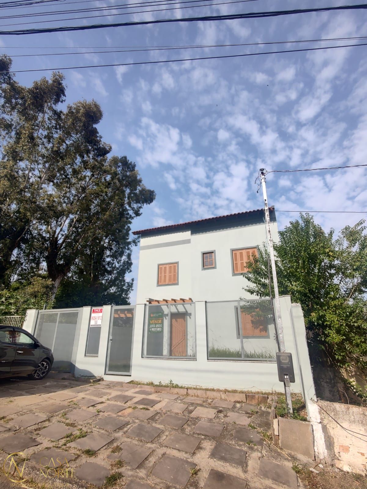 Casa de Condomínio à venda com 3 quartos, 224m², 1 suíte, 2 vagas, Acesso Doutor Marino dos Santos no bairro Ipanema em Porto Alegre