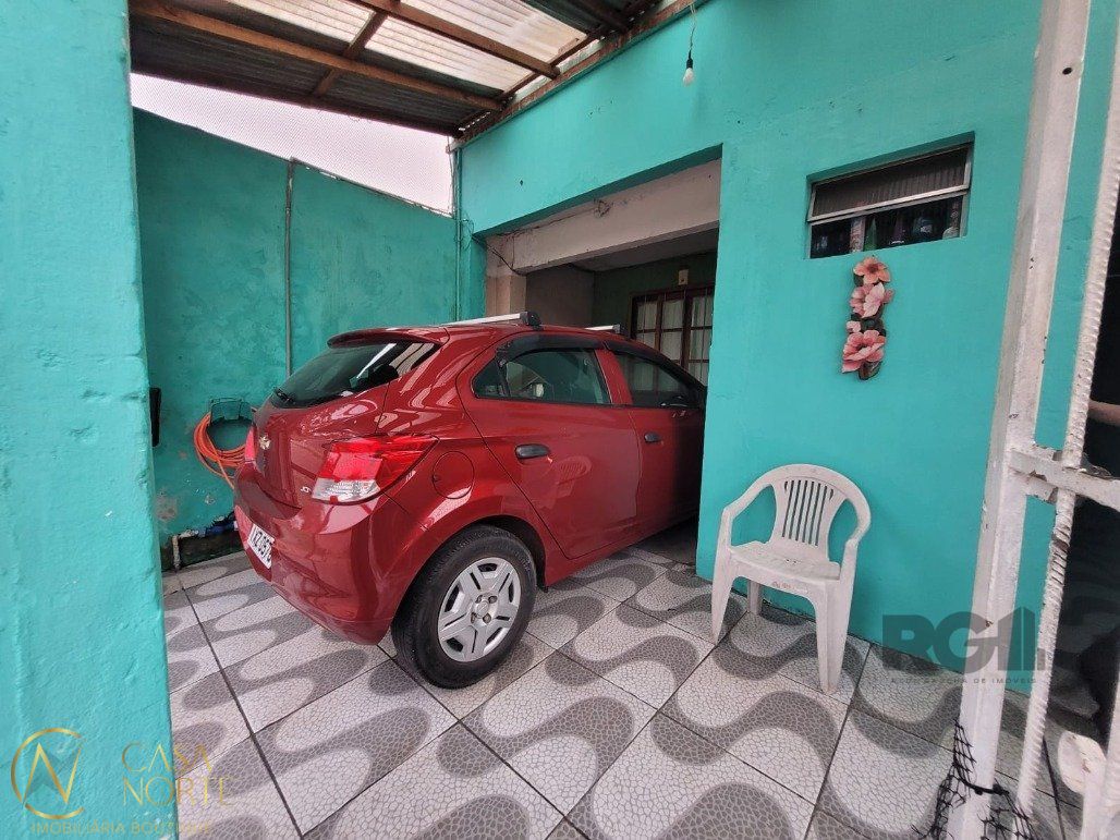 Casa à venda com 3 quartos, 100m², 1 suíte, 1 vaga, Rua Francisca Prezzi Bolognesi no bairro Hípica em Porto Alegre