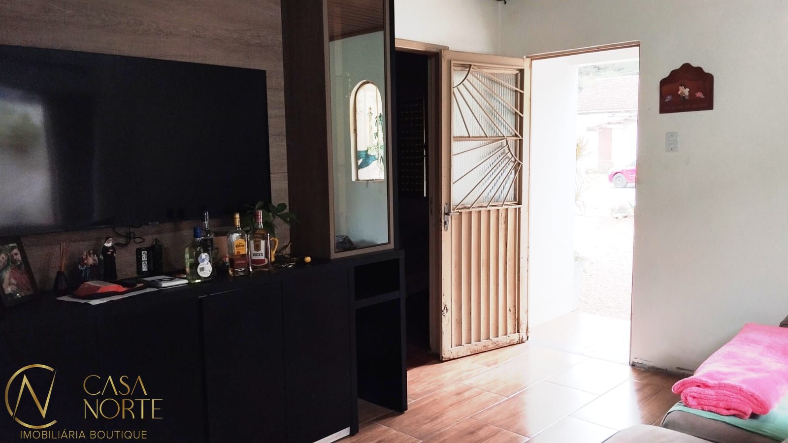 Casa à venda com 2 quartos, 380m², 2 vagas, Rua Pedro Aniceto de Souza no bairro Aberta dos Morros em Porto Alegre