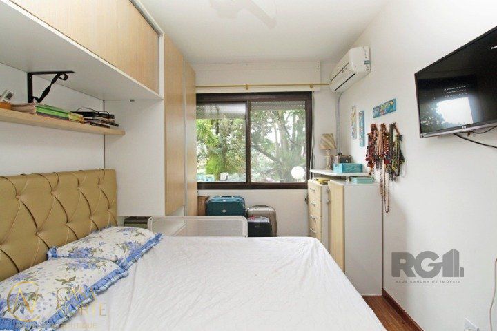 Apartamento à venda com 2 quartos, 75m², 1 vaga, Avenida Fábio Araújo Santos no bairro Nonoai em Porto Alegre