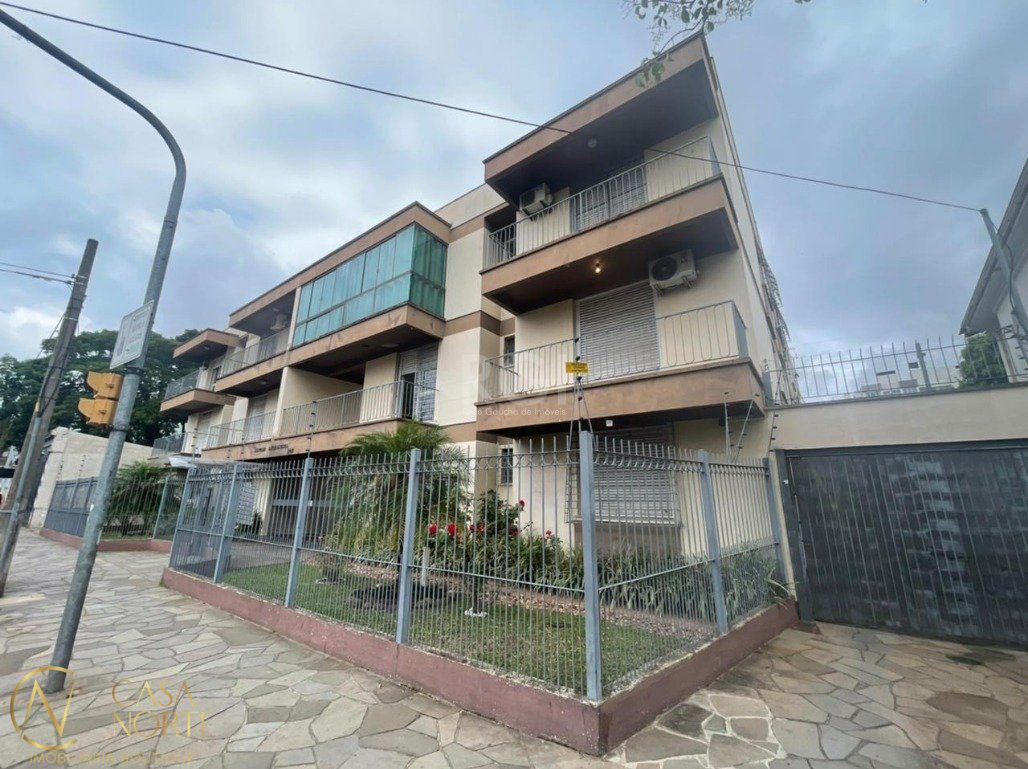 Apartamento à venda com 1 quarto, 41m², Rua General Gomes Carneiro no bairro Medianeira em Porto Alegre