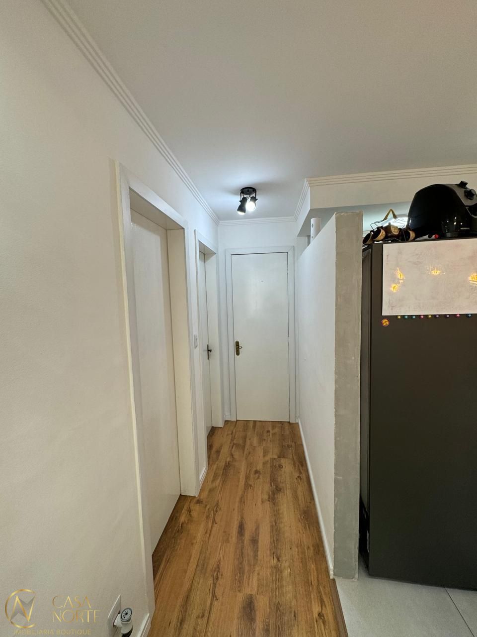 Apartamento à venda com 2 quartos, 41m², Rua Capitão Pedroso no bairro Restinga em Porto Alegre