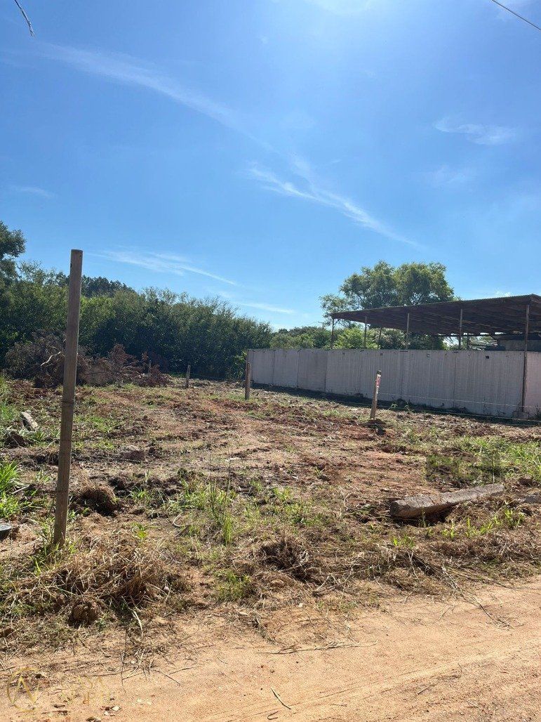 Terreno à venda  com 200m², Estrada Chapéu do Sol no bairro Chapéu do Sol em Porto Alegre